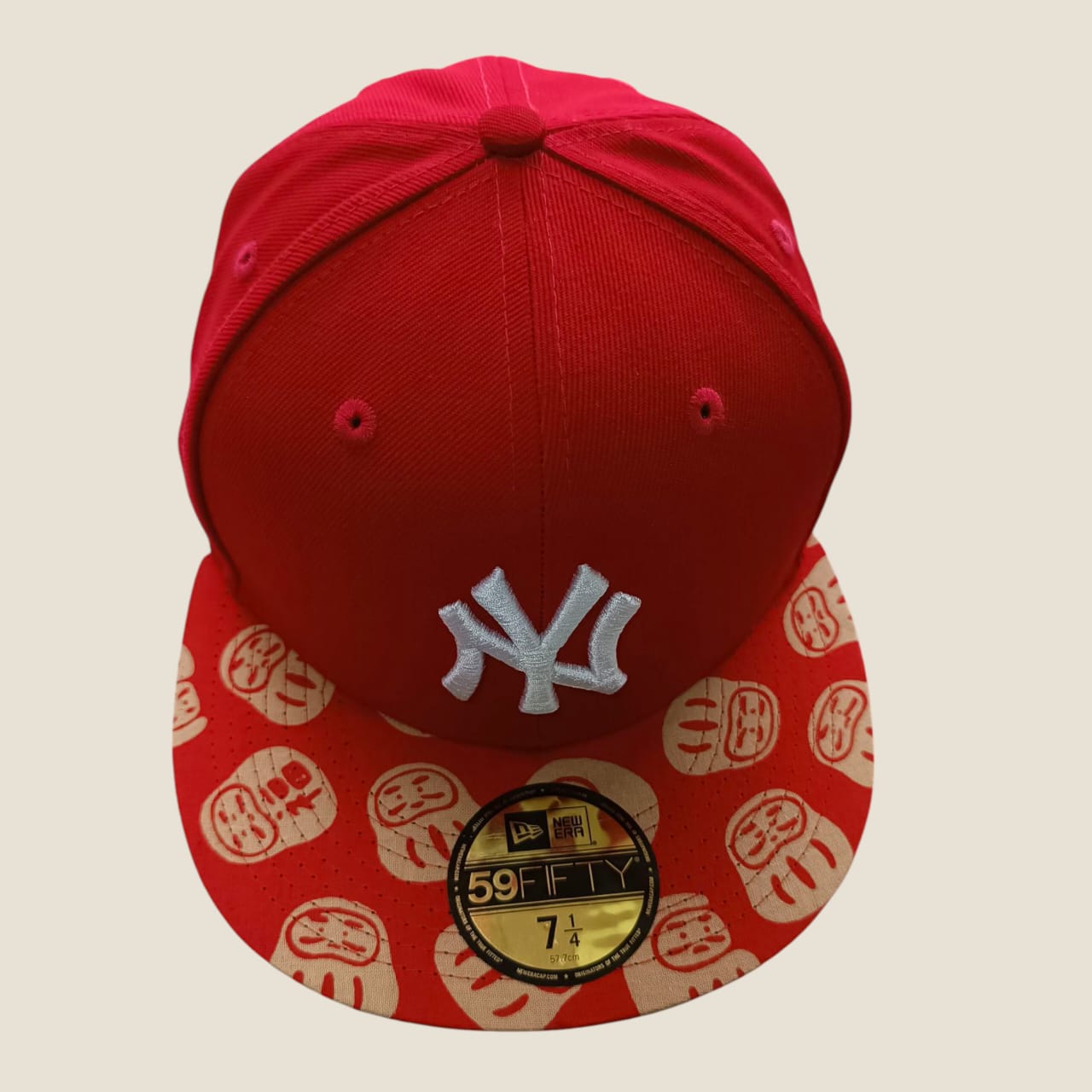 59Fifyy New York Yankees Red Darumas Visor