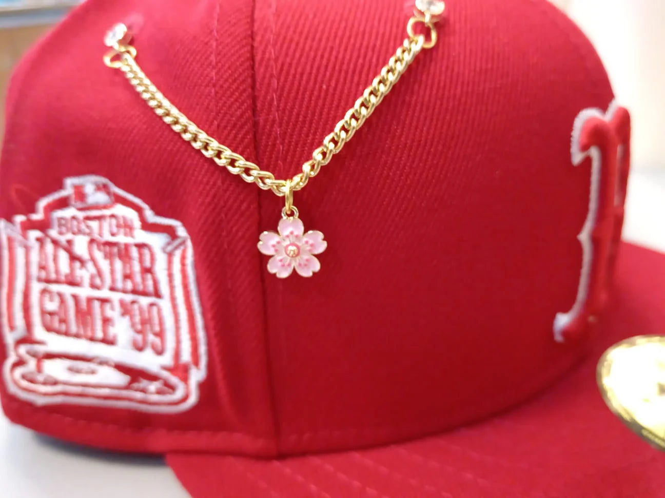 Pin con cadena Sakura Charm