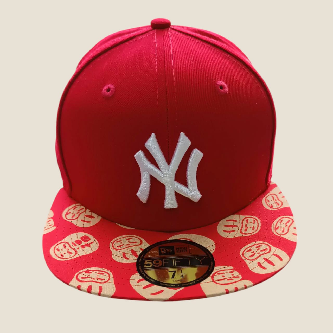 59Fifyy New York Yankees Red Darumas Visor
